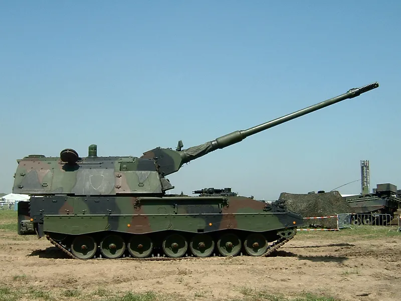 Image of a Self-Propelled Artillery (SPA) system. Wikipedia